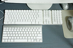 新旧の Apple Wireless Keyboard (US)
